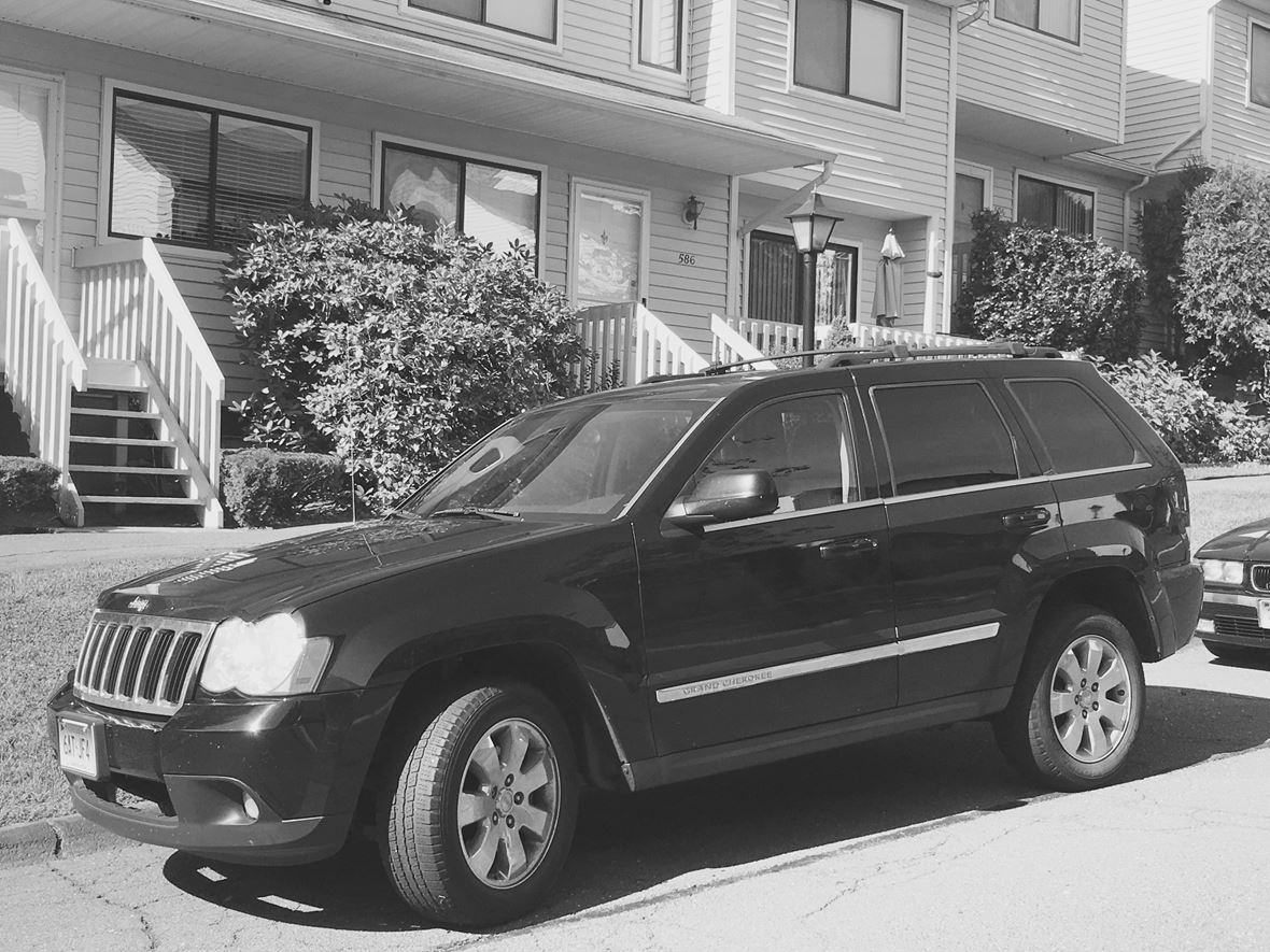 2008 Jeep Grand Cherokee for sale by owner in Newington
