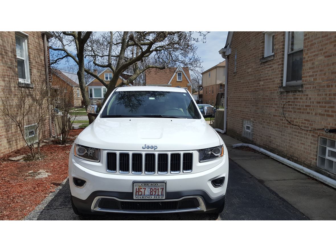 2015 Jeep Grand Cherokee for sale by owner in Elmwood Park