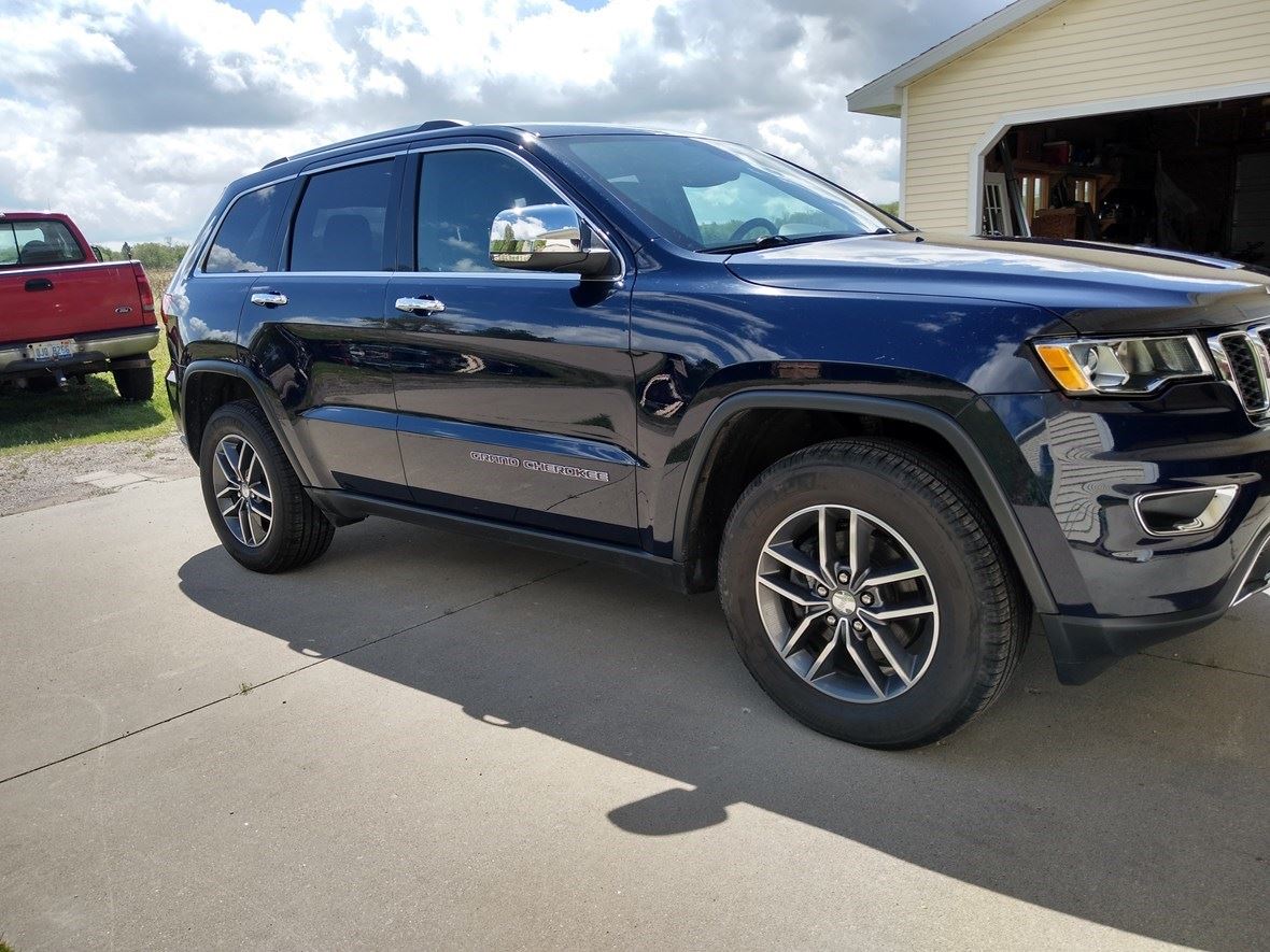 2017 Jeep Grand Cherokee for sale by owner in Jackson