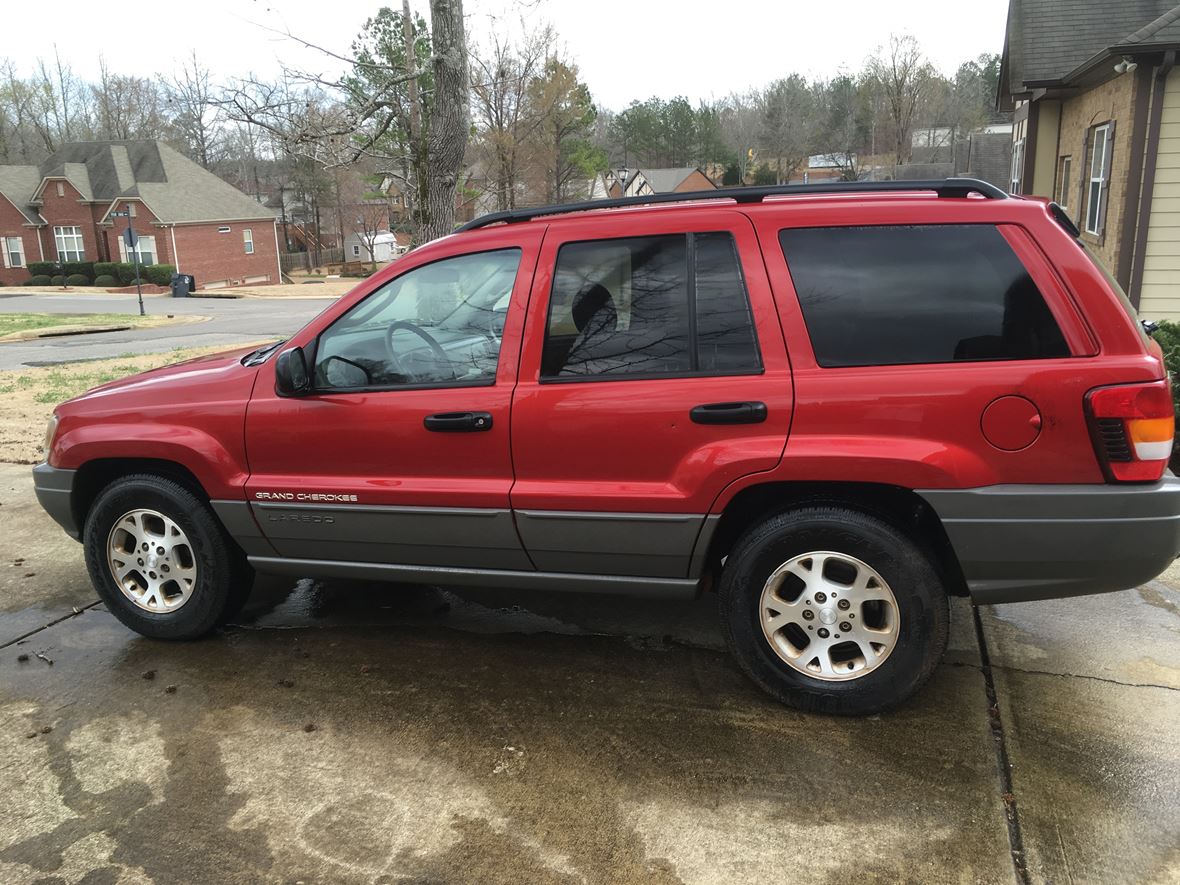 2002 Jeep Grand Cherokee Laredo for sale by owner in Mc Calla