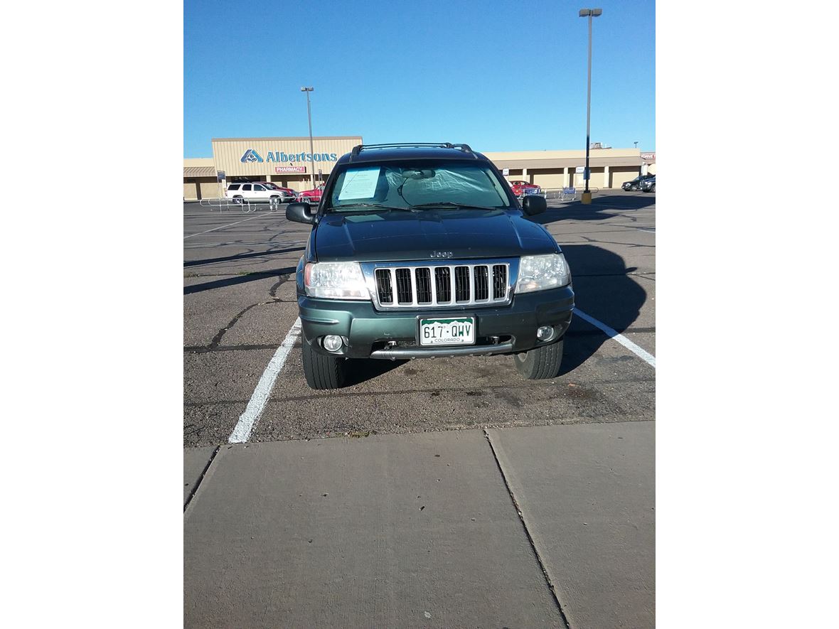 2004 Jeep Grand Cherokee Limited for sale by owner in Pueblo