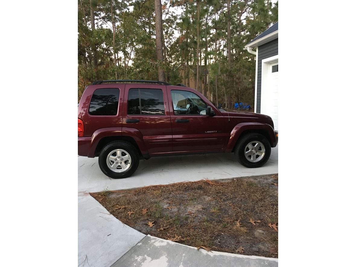 2003 Jeep Liberty for sale by owner in Southport