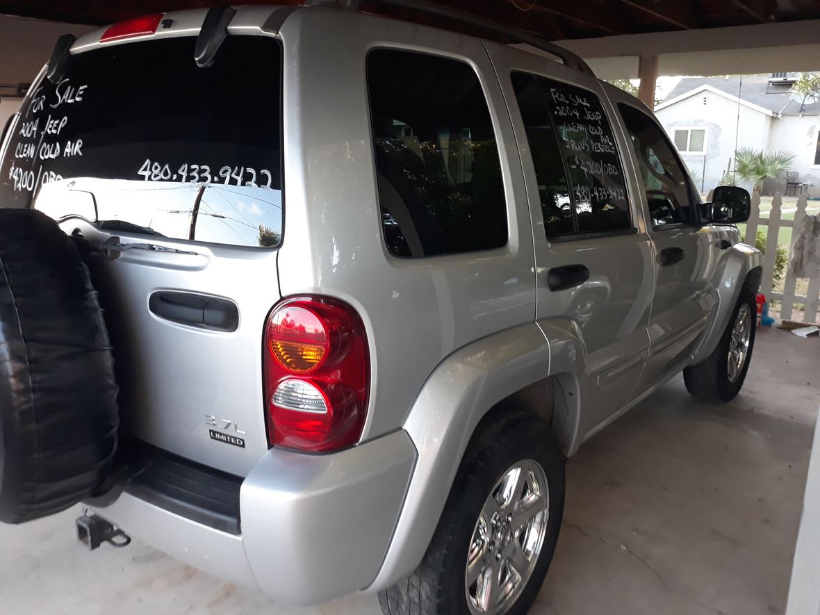2004 Jeep Liberty for sale by owner in Glendale