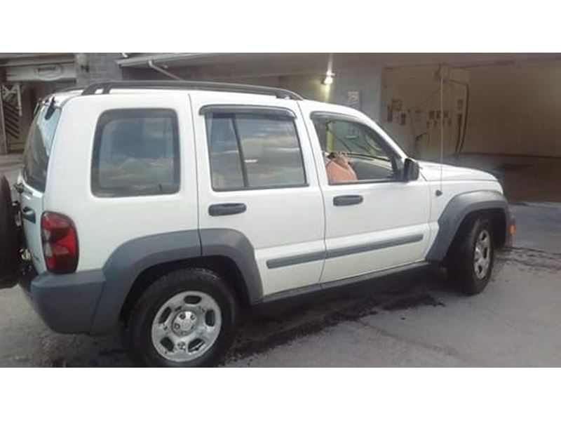 2005 Jeep Liberty for sale by owner in Emporium