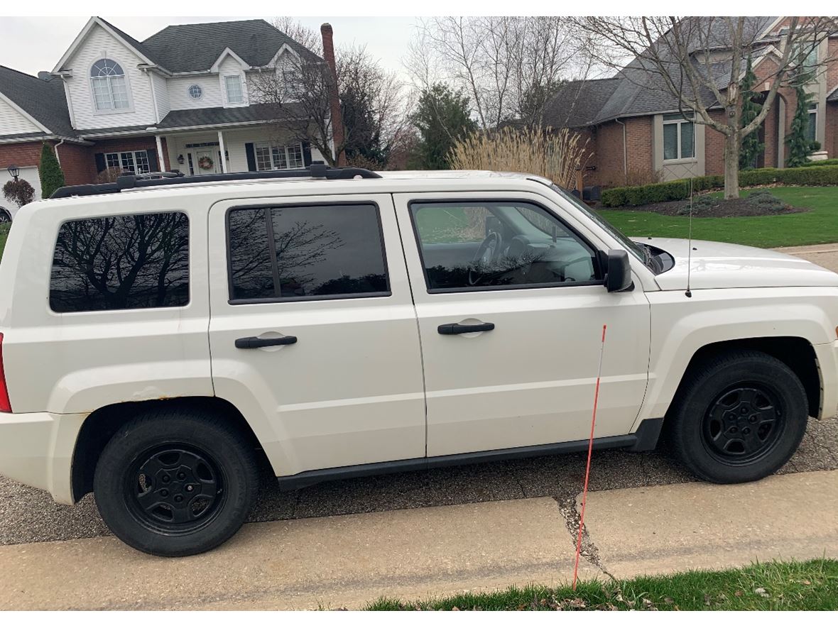 2009 Jeep Patriot for sale by owner in Massillon