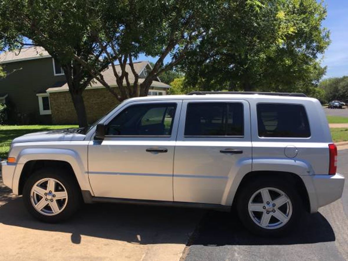 2010 Jeep Patriot for sale by owner in AUSTIN