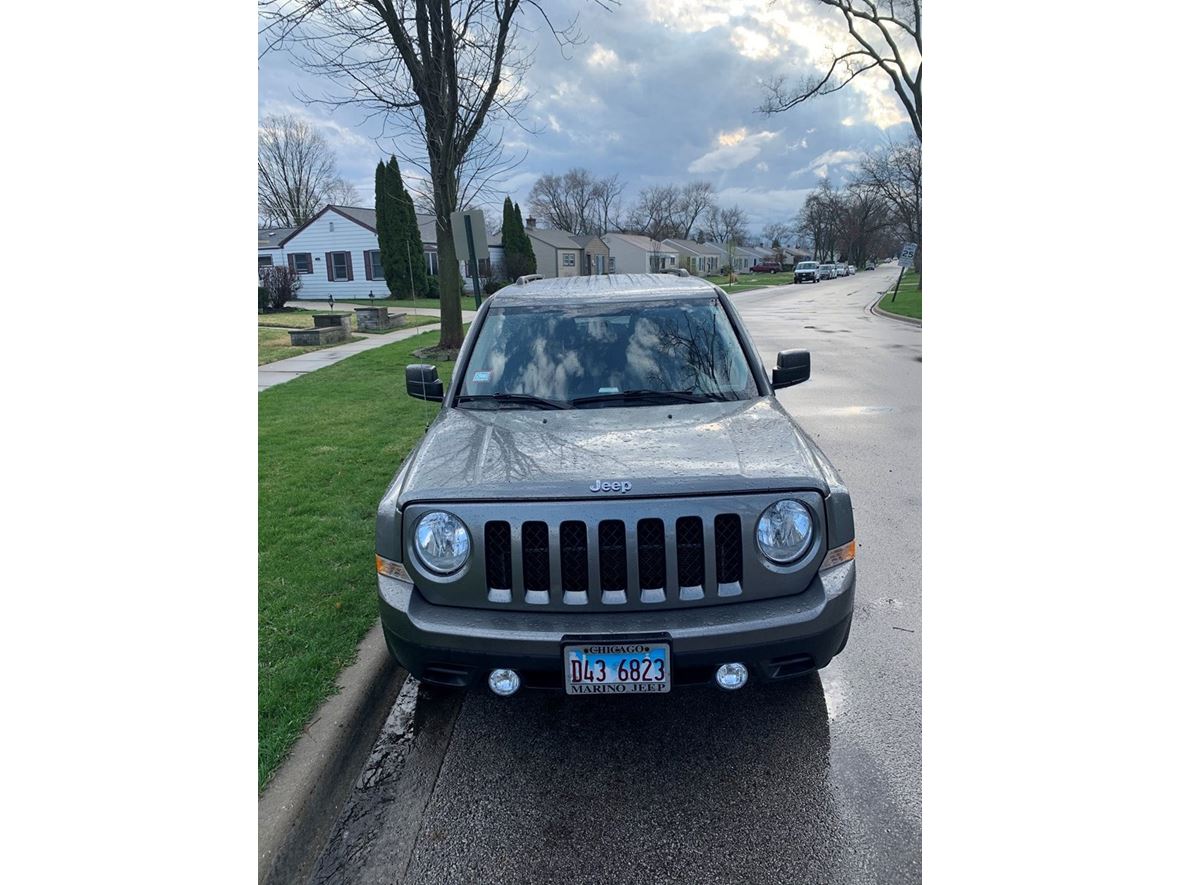 2013 Jeep Patriot for sale by owner in Chicago