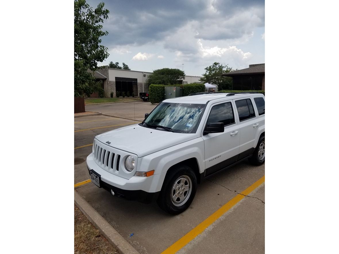 2014 Jeep Patriot for sale by owner in AUSTIN
