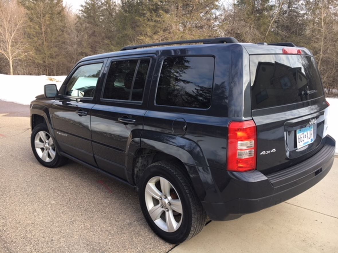 2014 Jeep Patriot for sale by owner in Eden Prairie