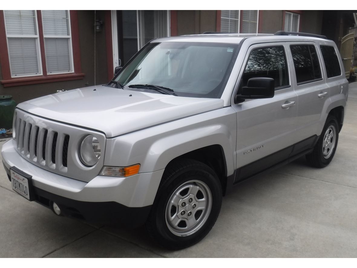 2014 Jeep Patriot for sale by owner in Livermore