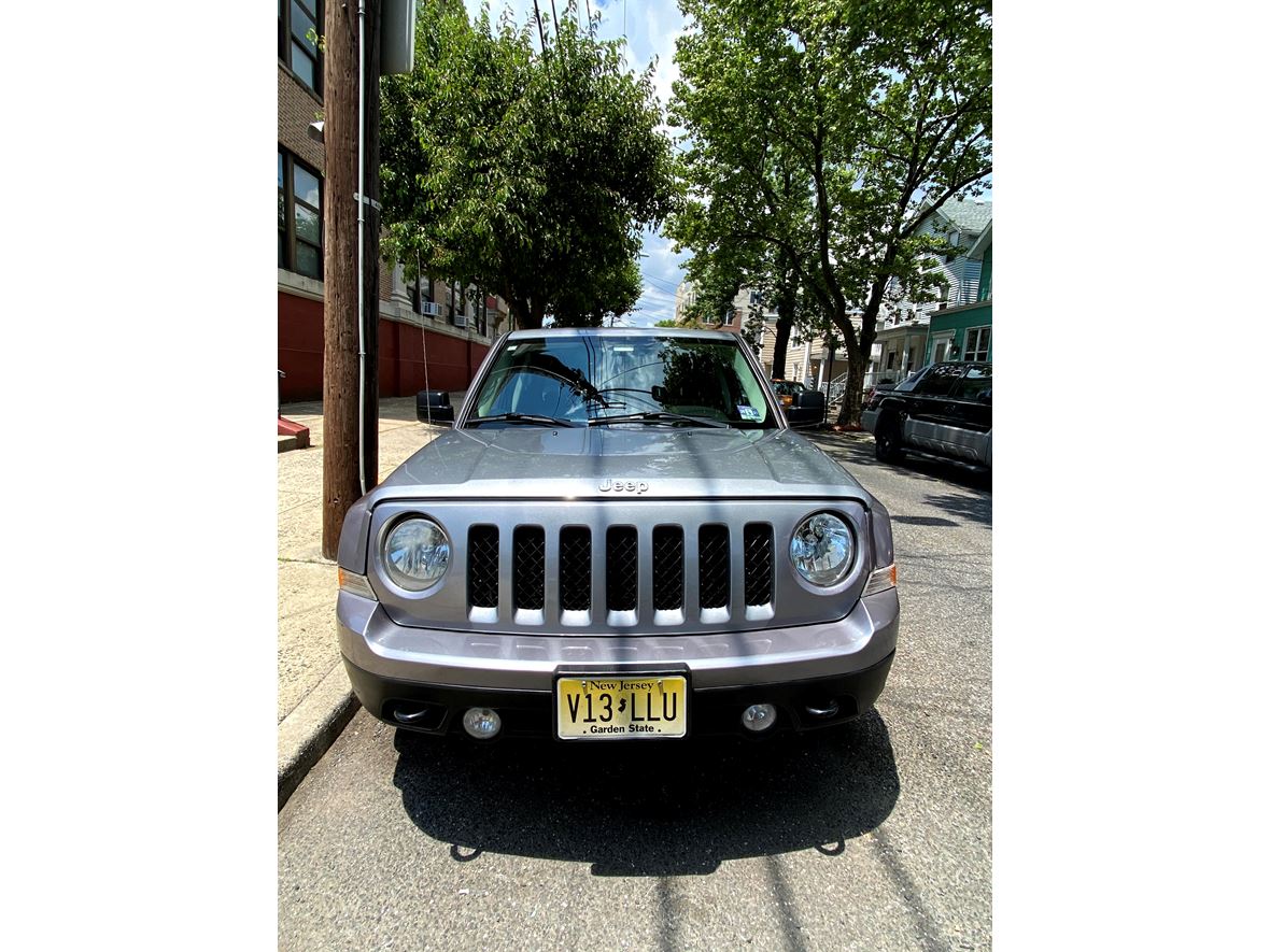 2014 Jeep Patriot for sale by owner in Bayonne