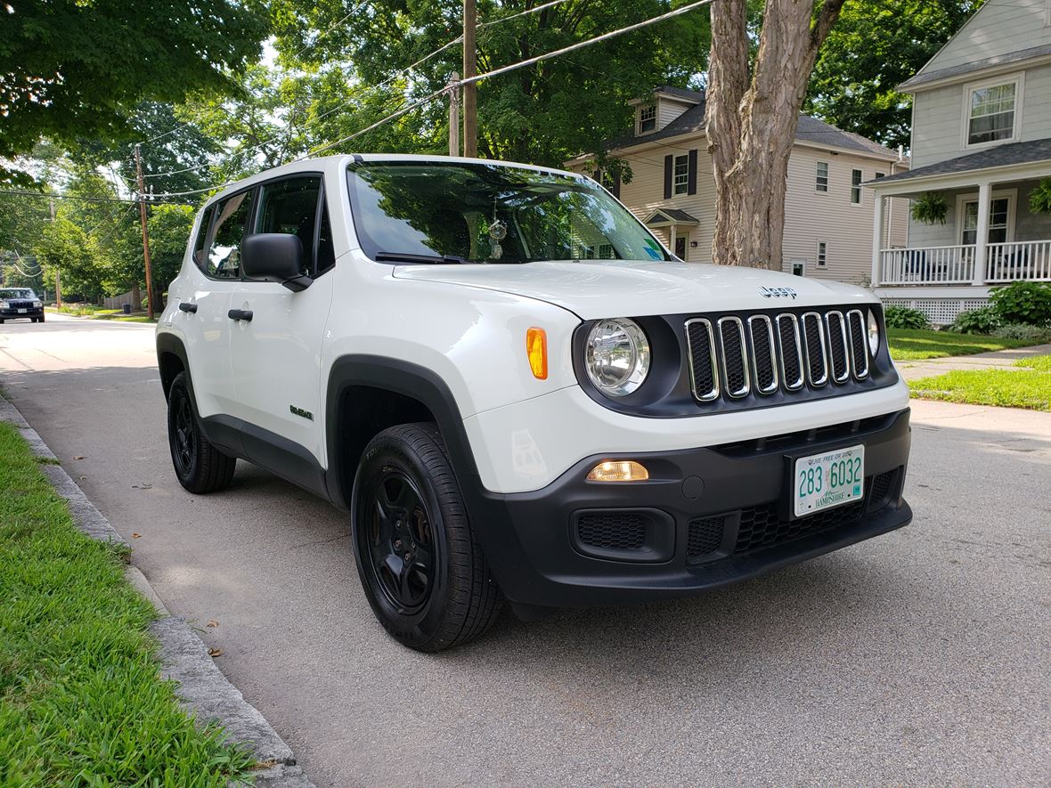 2015 Jeep Renegade for sale by owner in Nashua