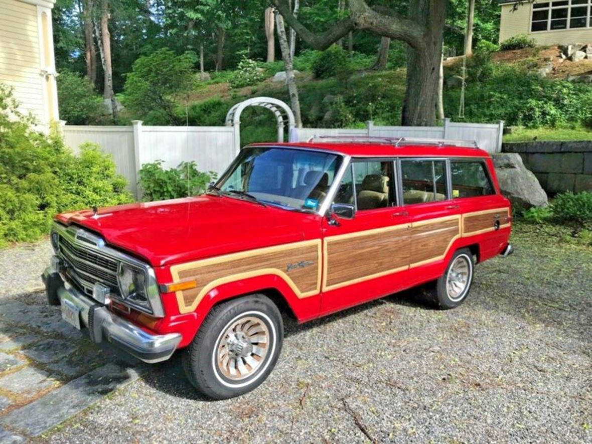 1987 Jeep Wagoneer for sale by owner in Greenfield