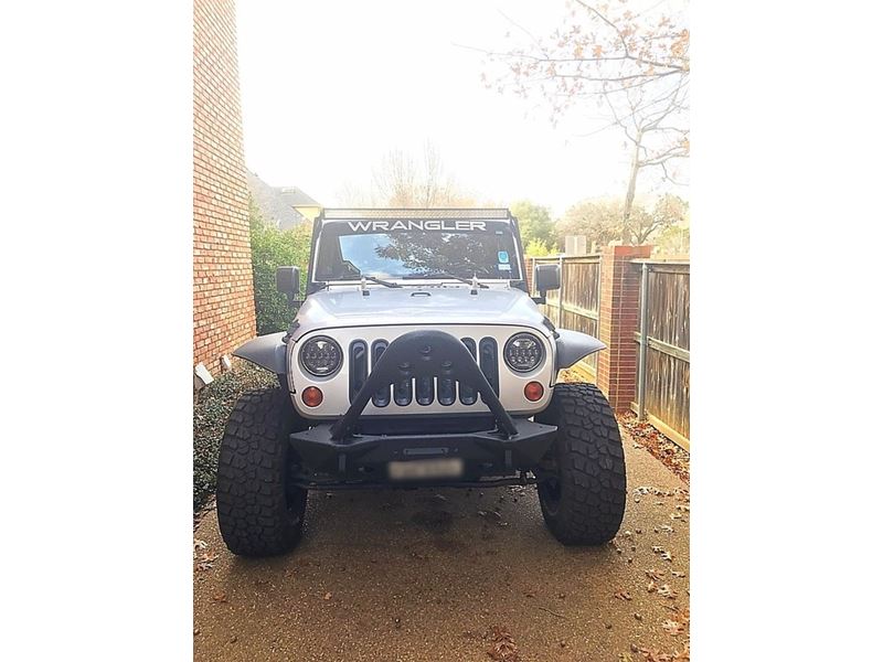2009 Jeep Wrangler for sale by owner in Bedford