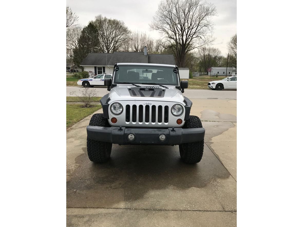 2012 Jeep Wrangler for sale by owner in Vincennes