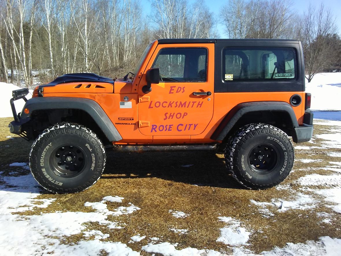 2012 Jeep Wrangler for sale by owner in Rose City