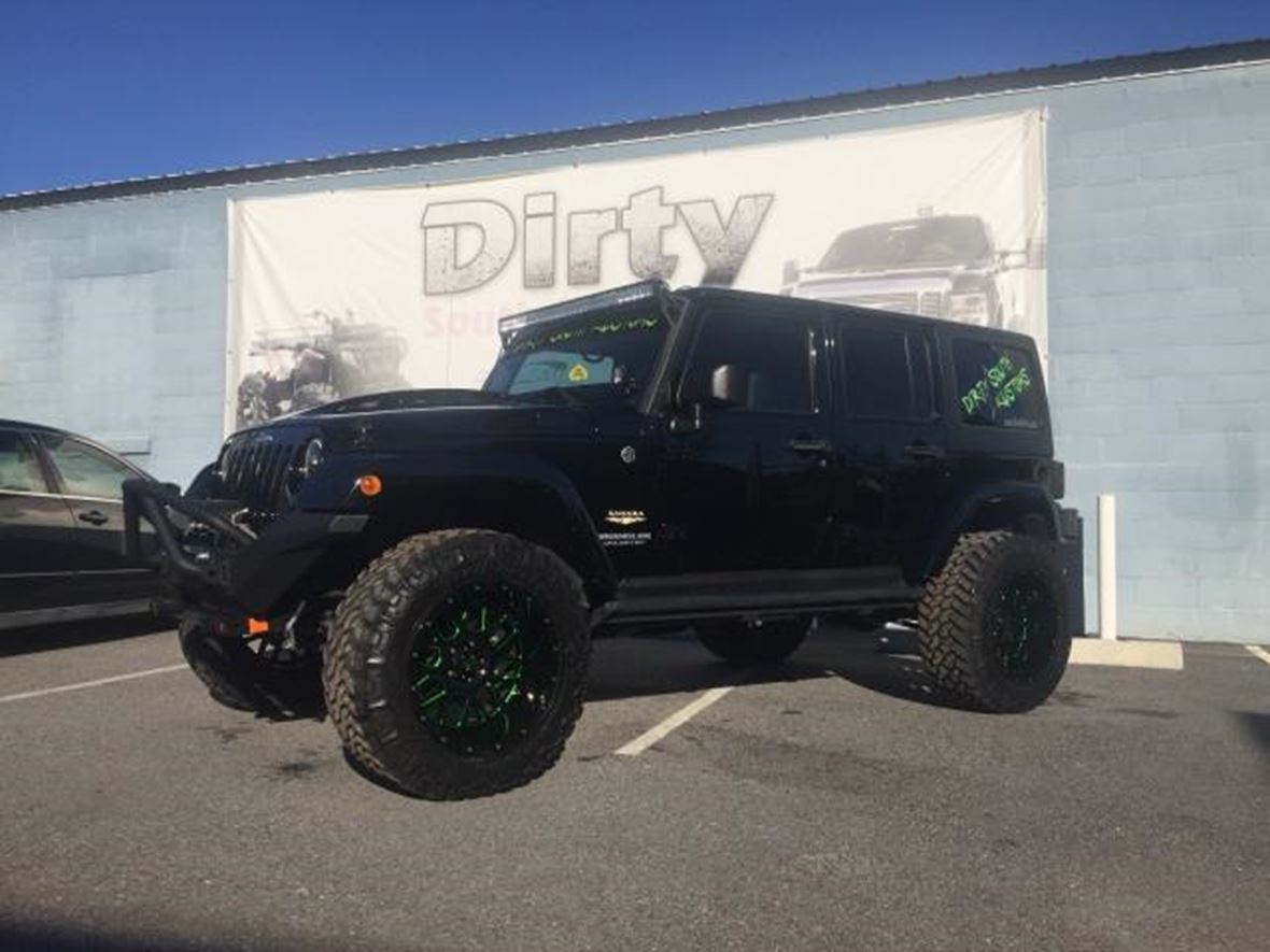 2013 Jeep Wrangler for Sale by Owner in Huntington, WV 25779