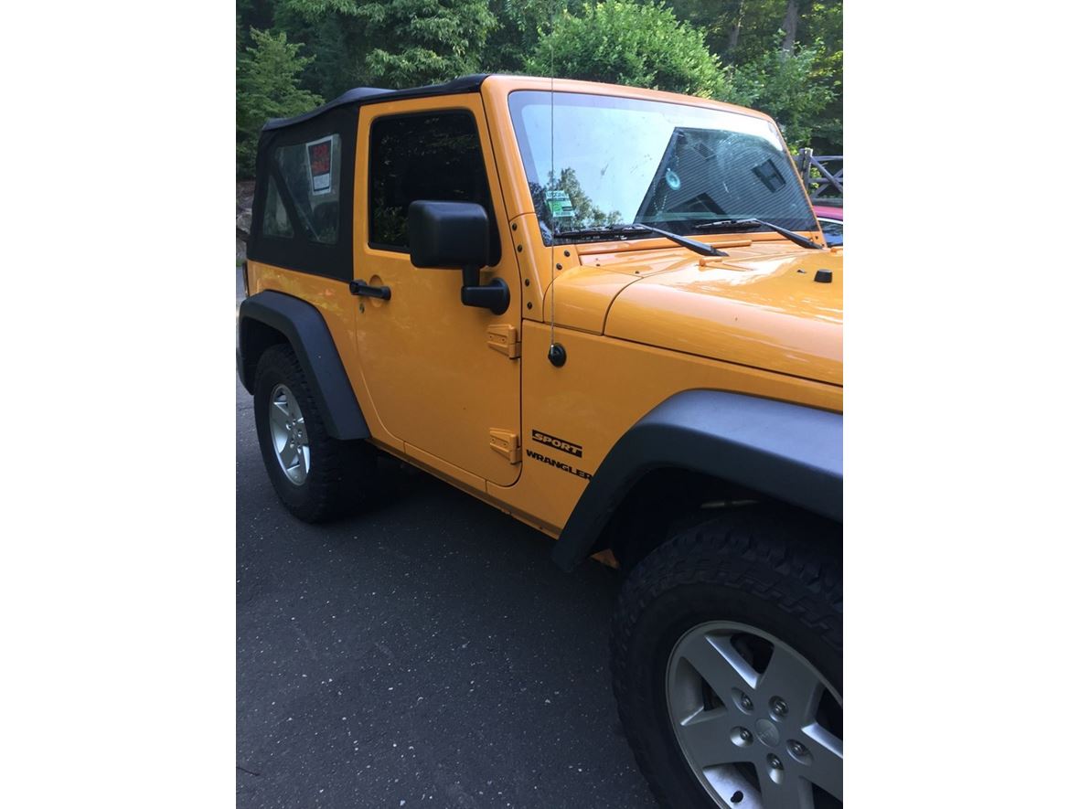 2013 Jeep Wrangler for Sale by Owner in Ridgefield, CT 06877