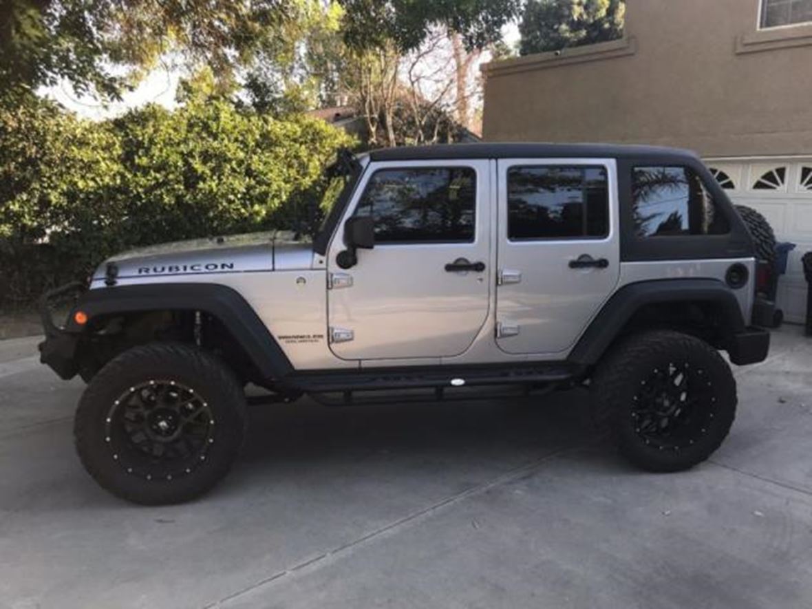 2014 Jeep Wrangler for sale by owner in Lincoln