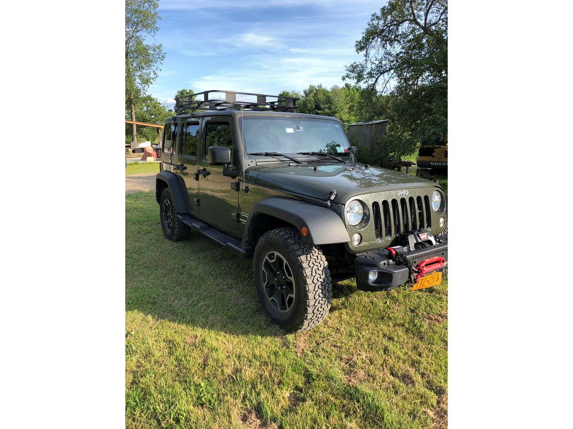 2016 Jeep Wrangler for sale by owner in Saratoga Springs