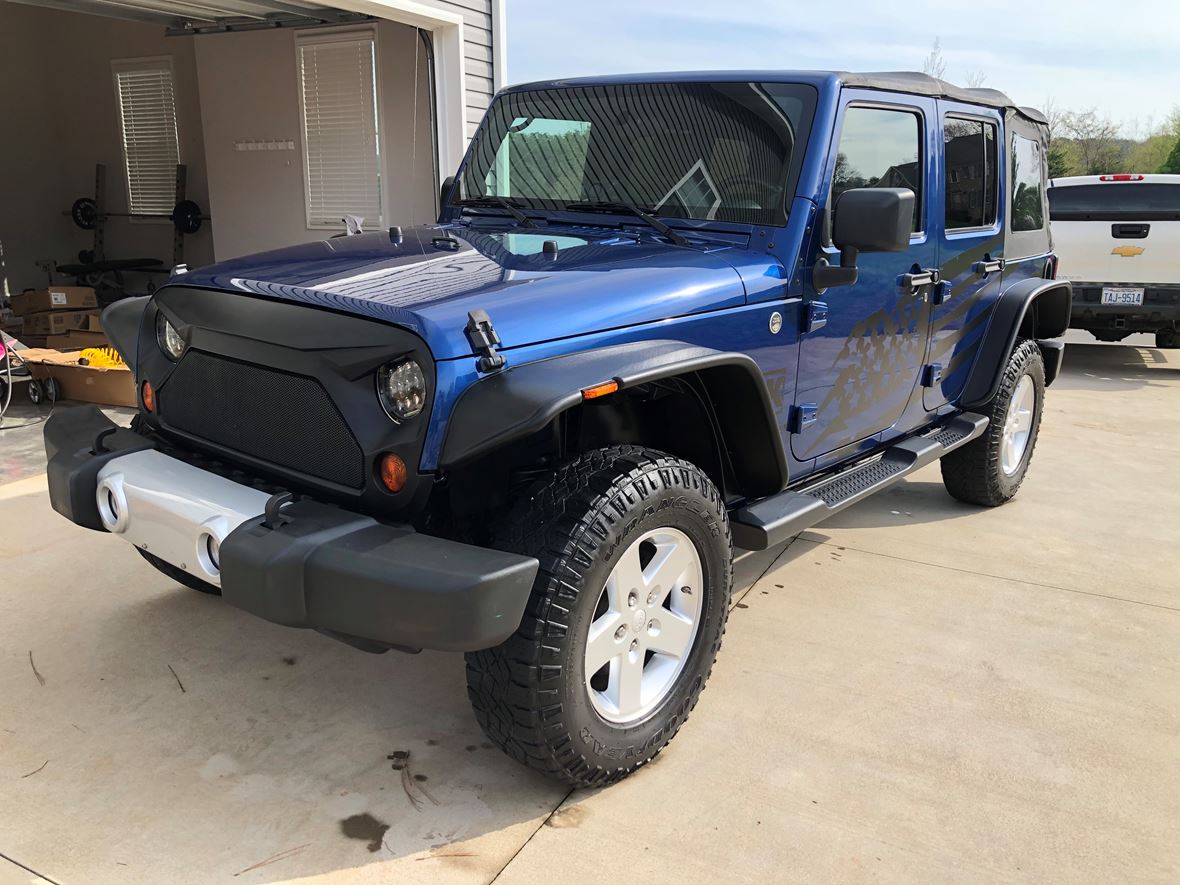 2009 Jeep Wrangler Unlimited for sale by owner in Rural Hall