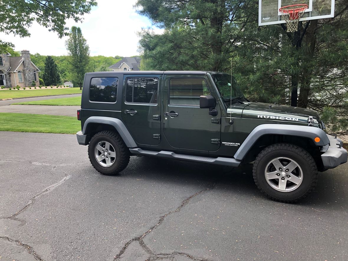 2010 Jeep Wrangler Unlimited for sale by owner in Fairfield