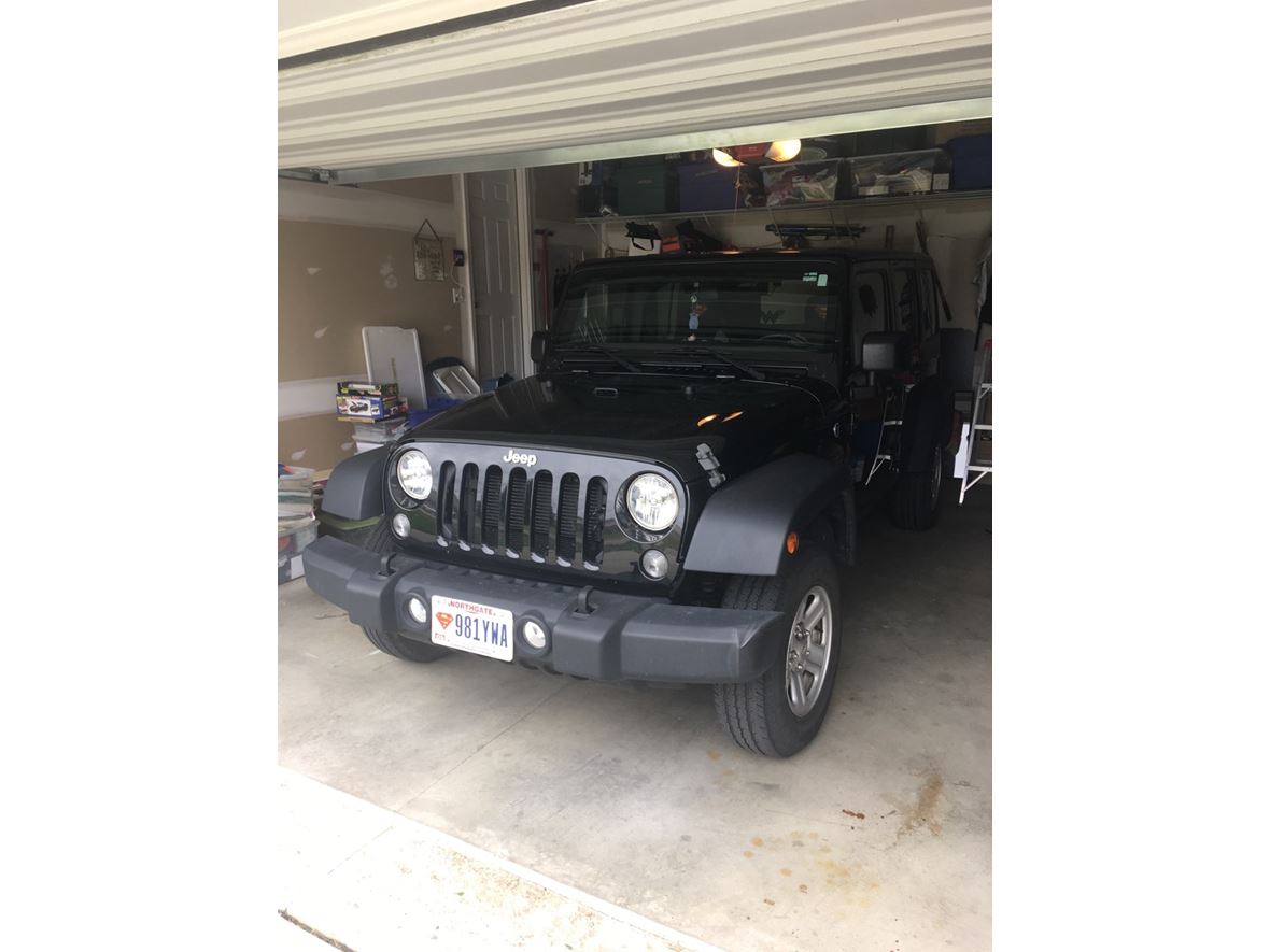 2015 Jeep Wrangler Unlimited for sale by owner in Hamilton
