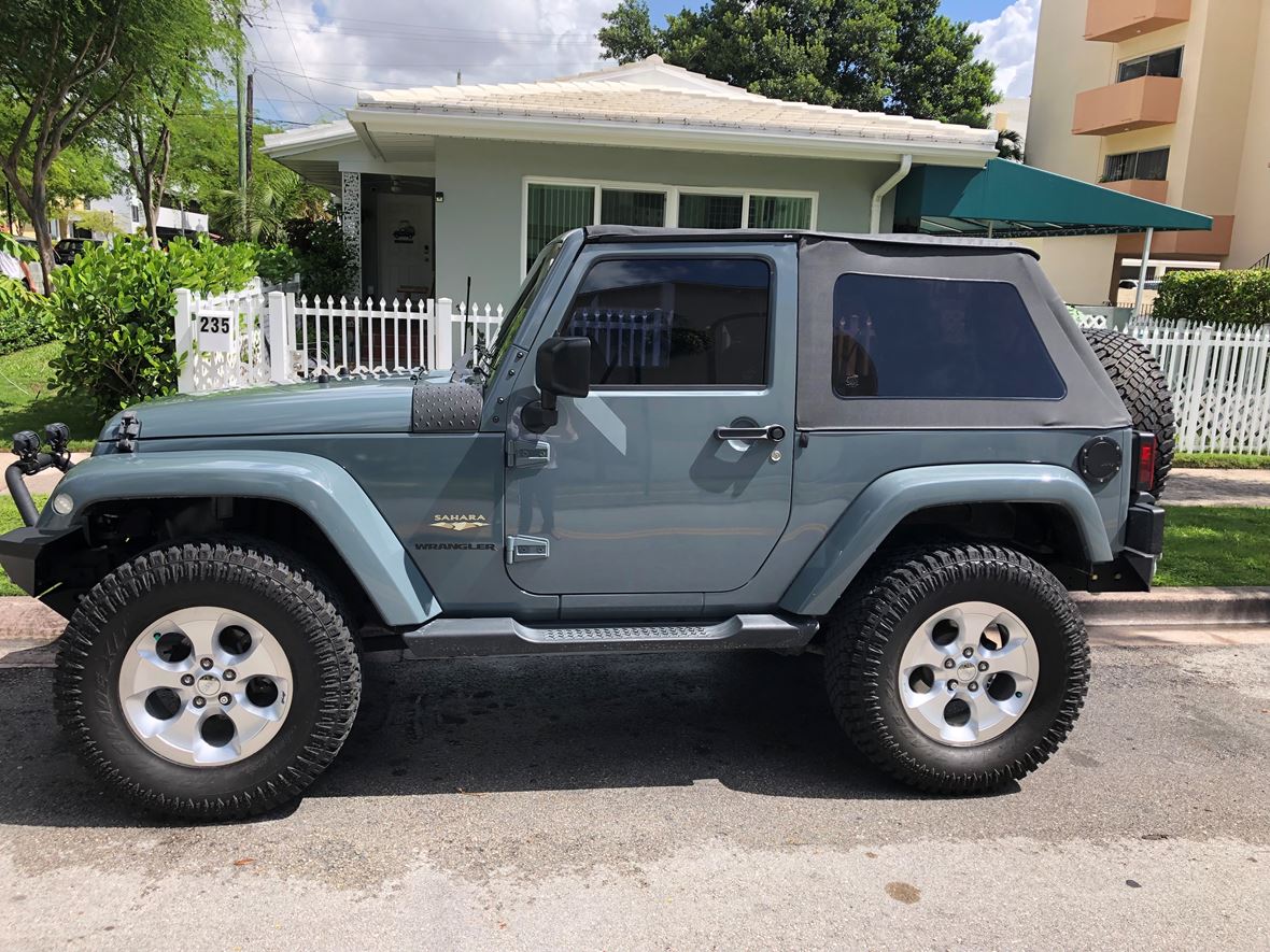 2015 Jeep Wrangler Unlimited for sale by owner in Miami