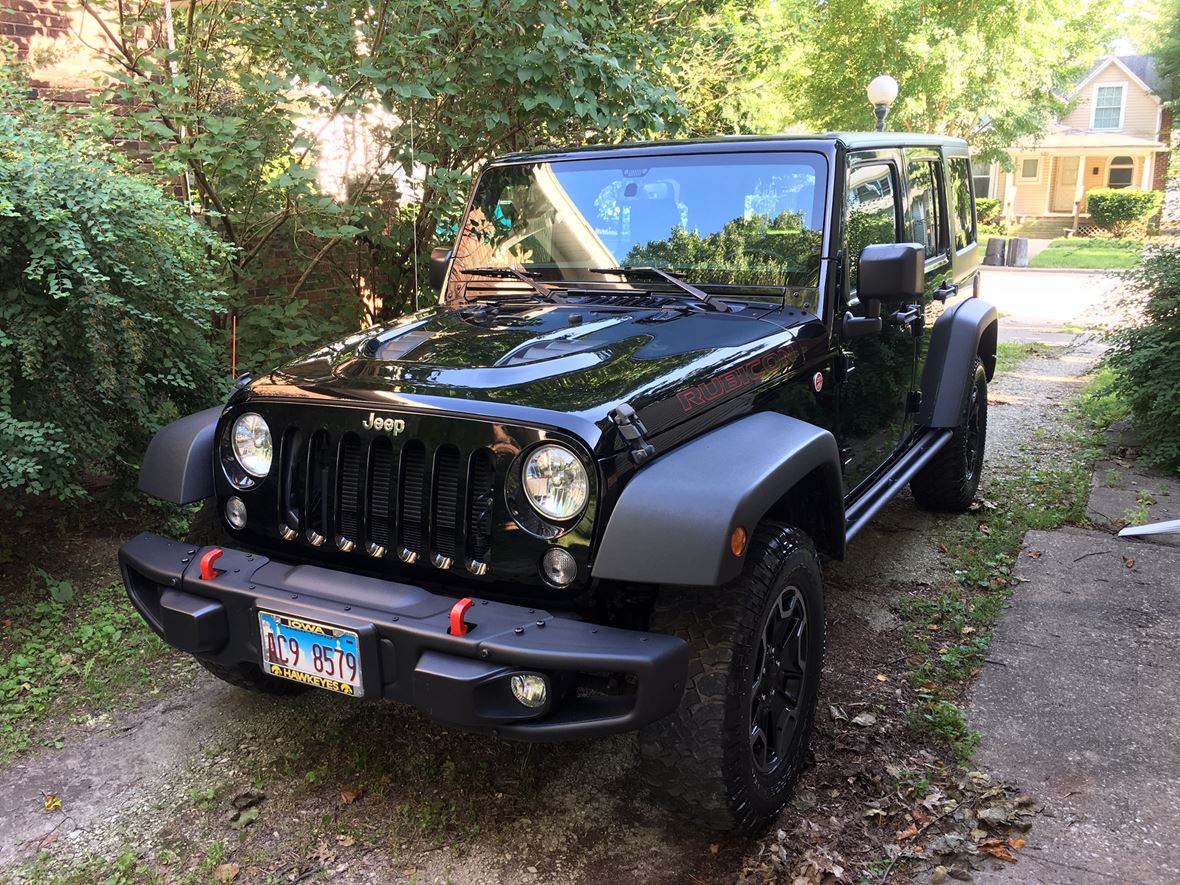 2016 Jeep Wrangler Unlimited for sale by owner in Champaign