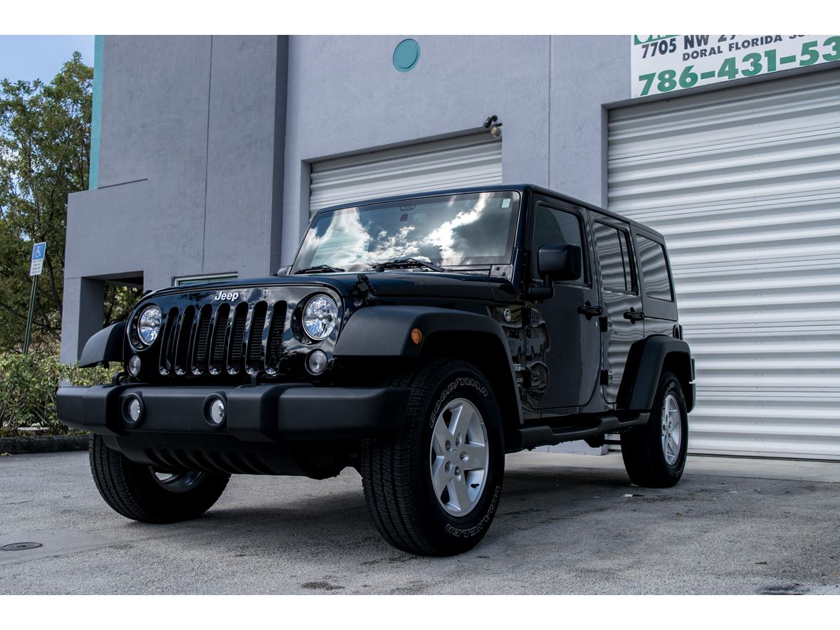 2017 Jeep Wrangler Unlimited for sale by owner in Miami