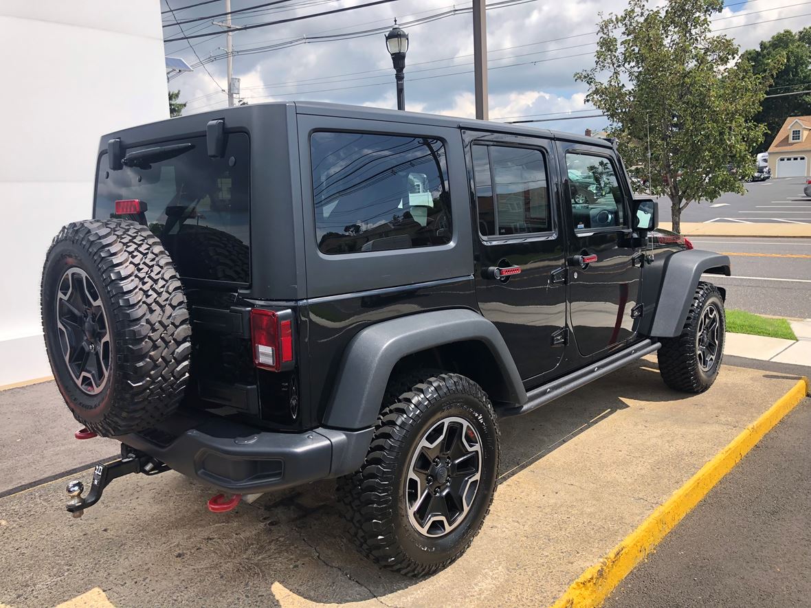 2017 Jeep Wrangler Unlimited for sale by owner in Runnemede