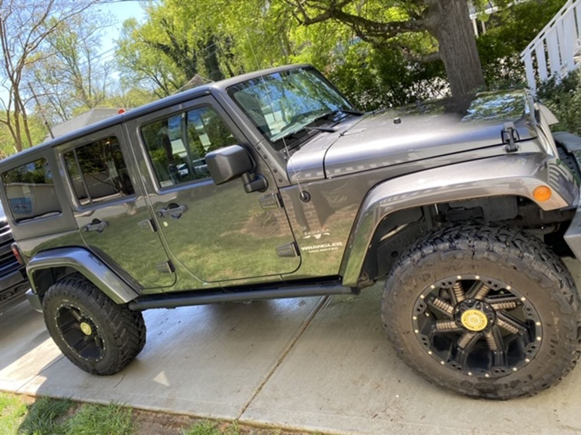 2017 Jeep Wrangler Unlimited for sale by owner in Charlotte