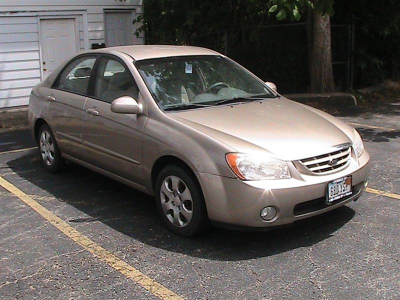 2004 Kia Spectra for Sale by Owner in Davenport, IA 52803