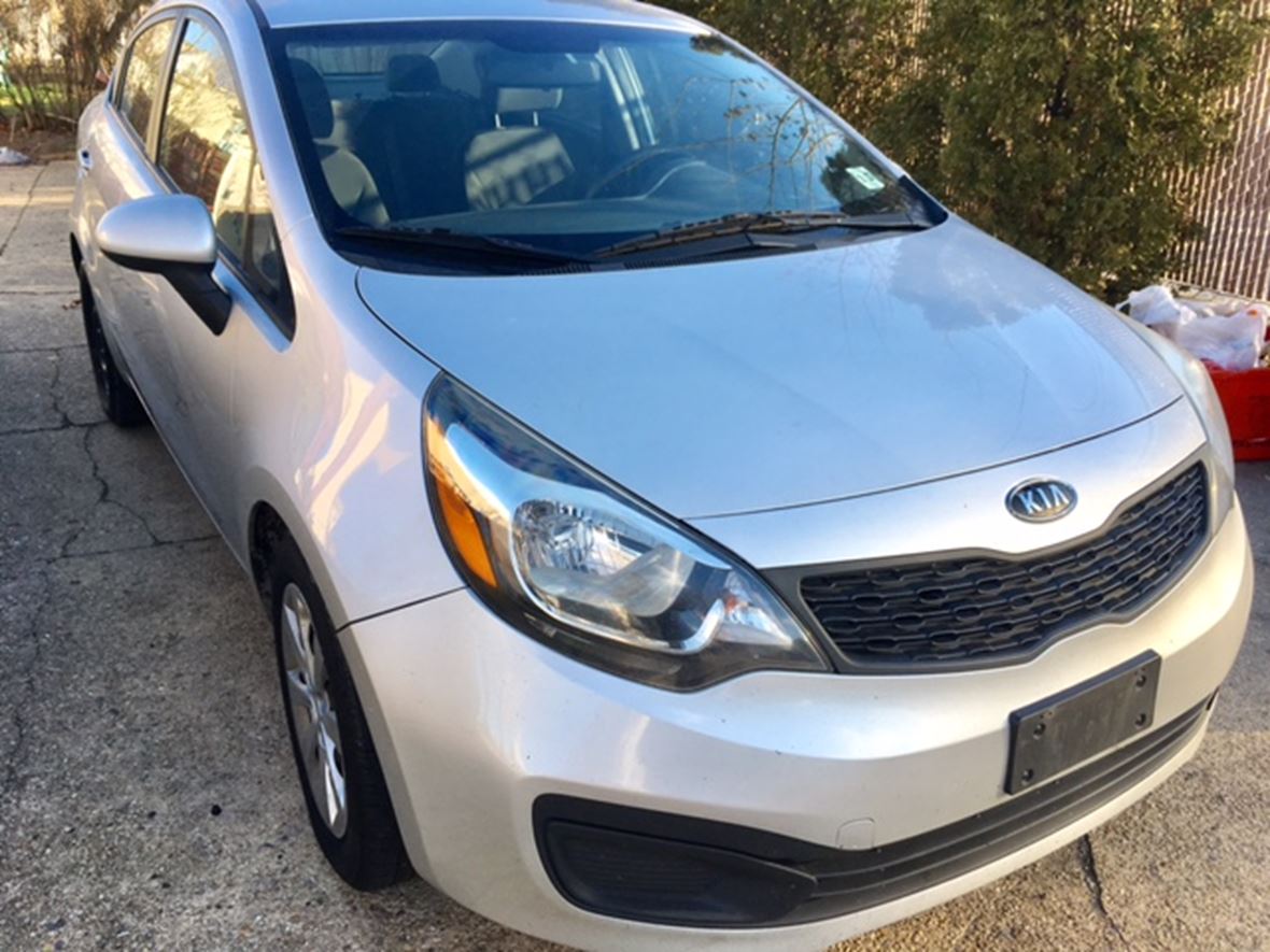 2012 Kia RIO for sale by owner in Elmont