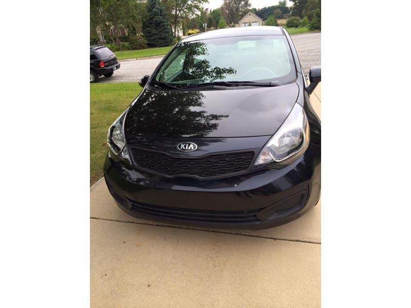 2013 Kia RIO for sale by owner in VALPARAISO