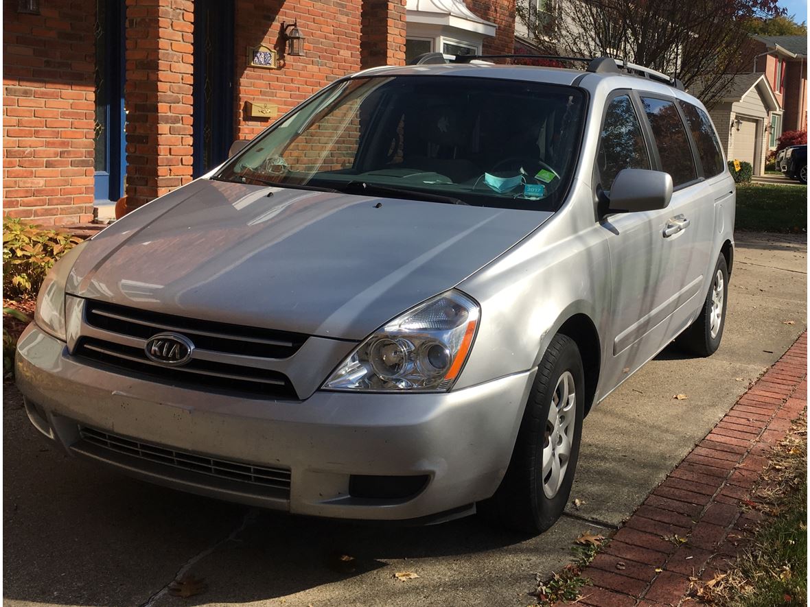 2007 Kia Sedona Private Car Sale in Grosse Pointe, MI 48236