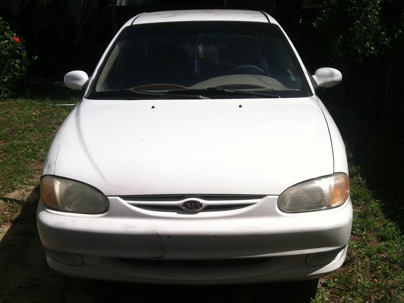 2001 Kia Sephia II for Sale by Owner in Seffner, FL 33584