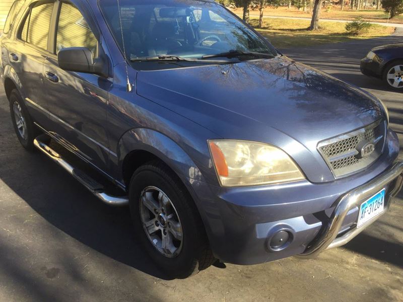 2003 Kia Sorento for sale by owner in Jewett City