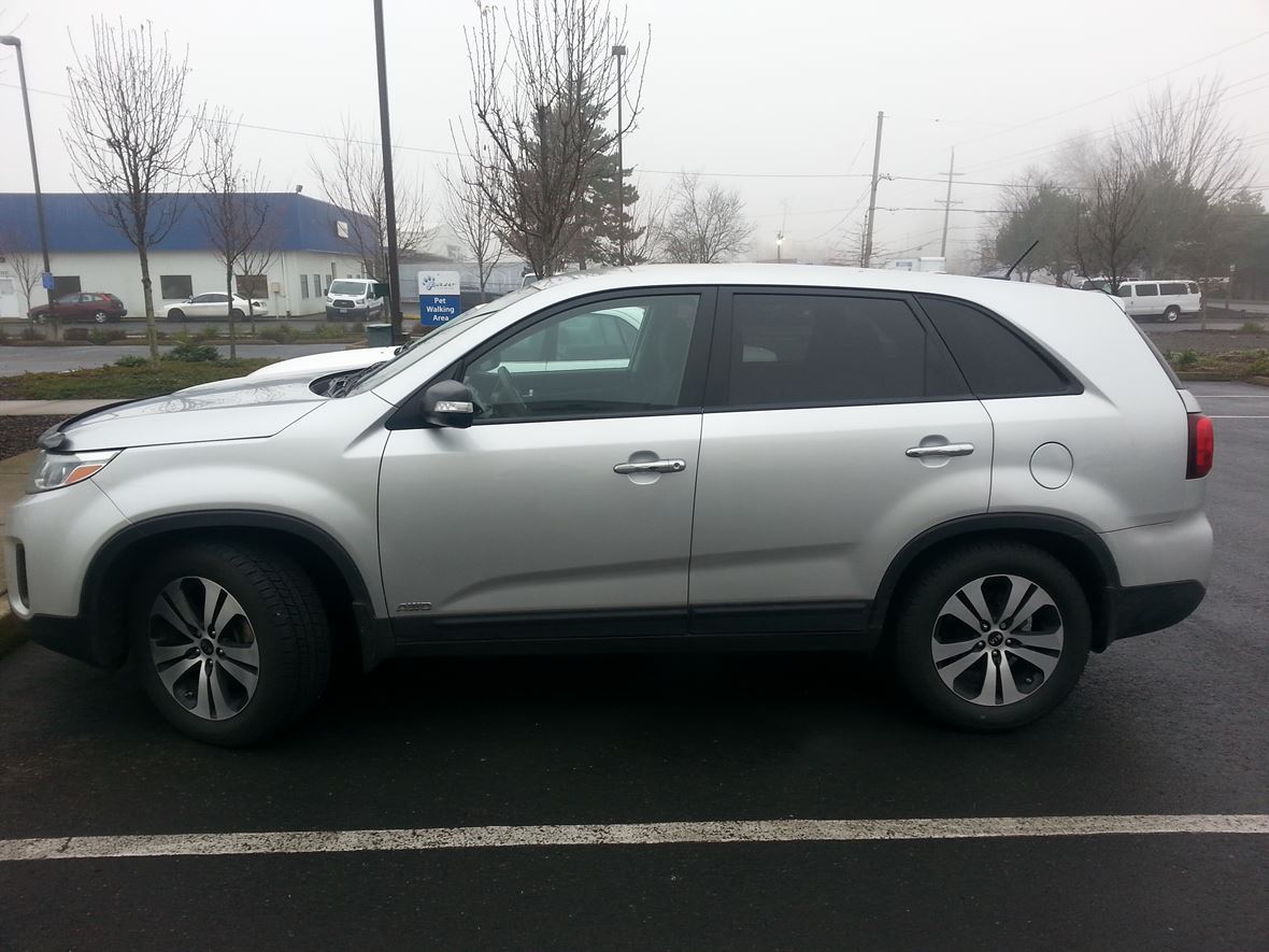 2014 Kia Sorento for sale by owner in Lancaster