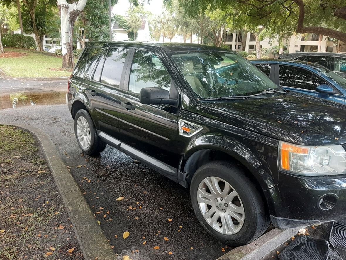 2008 Land Rover LR2 for sale by owner in West Palm Beach