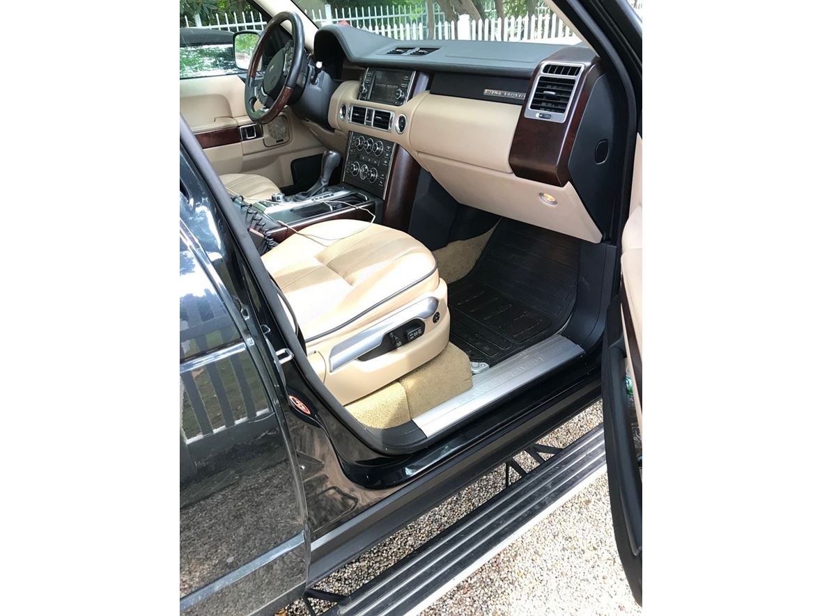 2011 Land Rover Range Rover for sale by owner in East Hampton