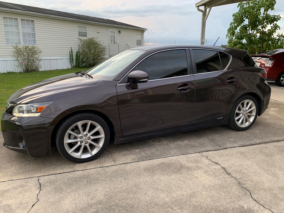 2013 Lexus CT 200h for sale by owner in Saint Cloud