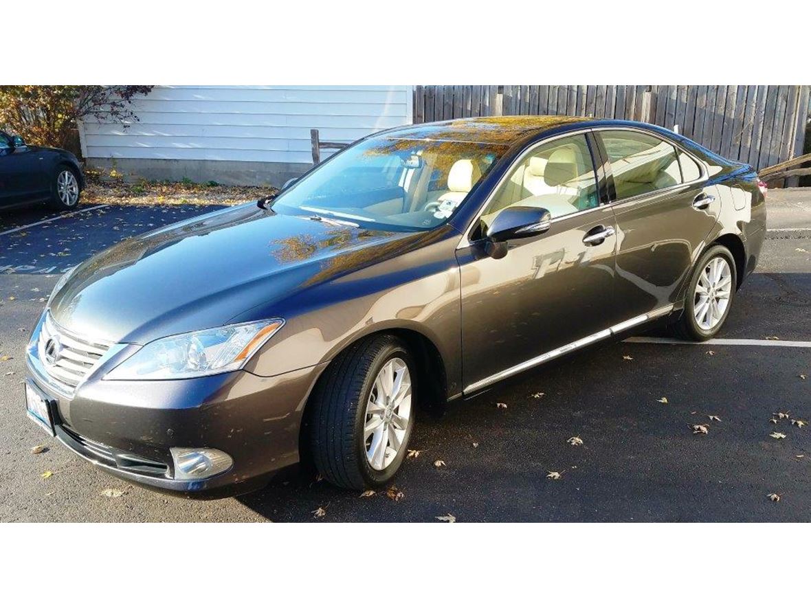 2010 Lexus ES 350 for sale by owner in Madison