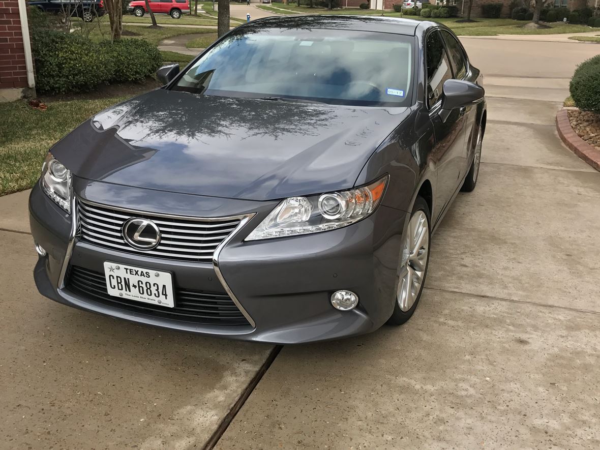 2013 Lexus ES 350 Ultra Luxury for sale by owner in Pearland