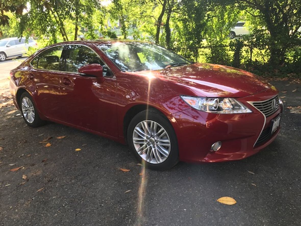 2013 Lexus ES350 for sale by owner in Alexandria