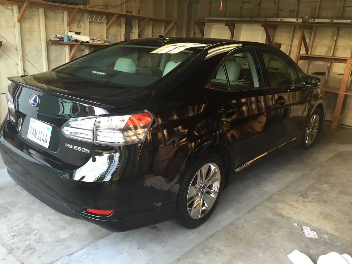 2010 Lexus HS 250h for sale by owner in Compton