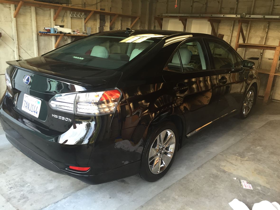 2010 Lexus HS 250h for Sale by Owner in Compton, CA 90224