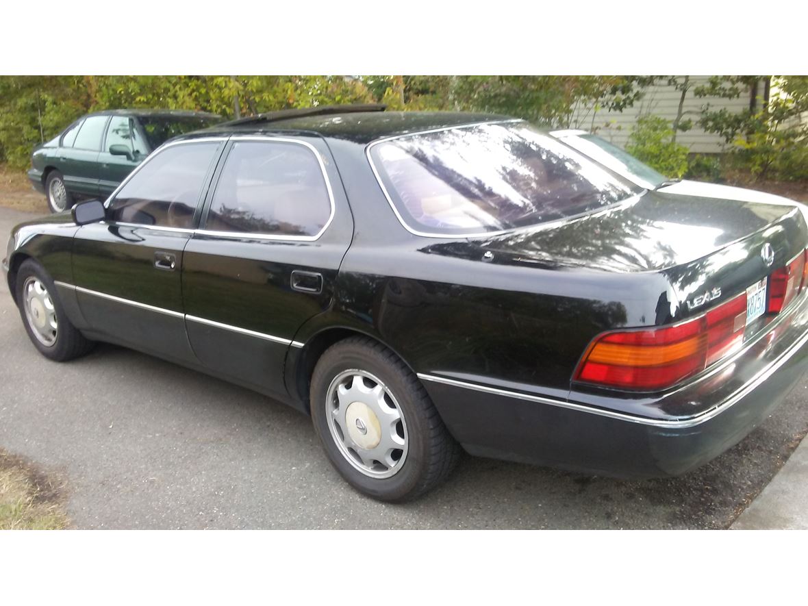 1993 Lexus LS 400 for sale by owner in Tacoma