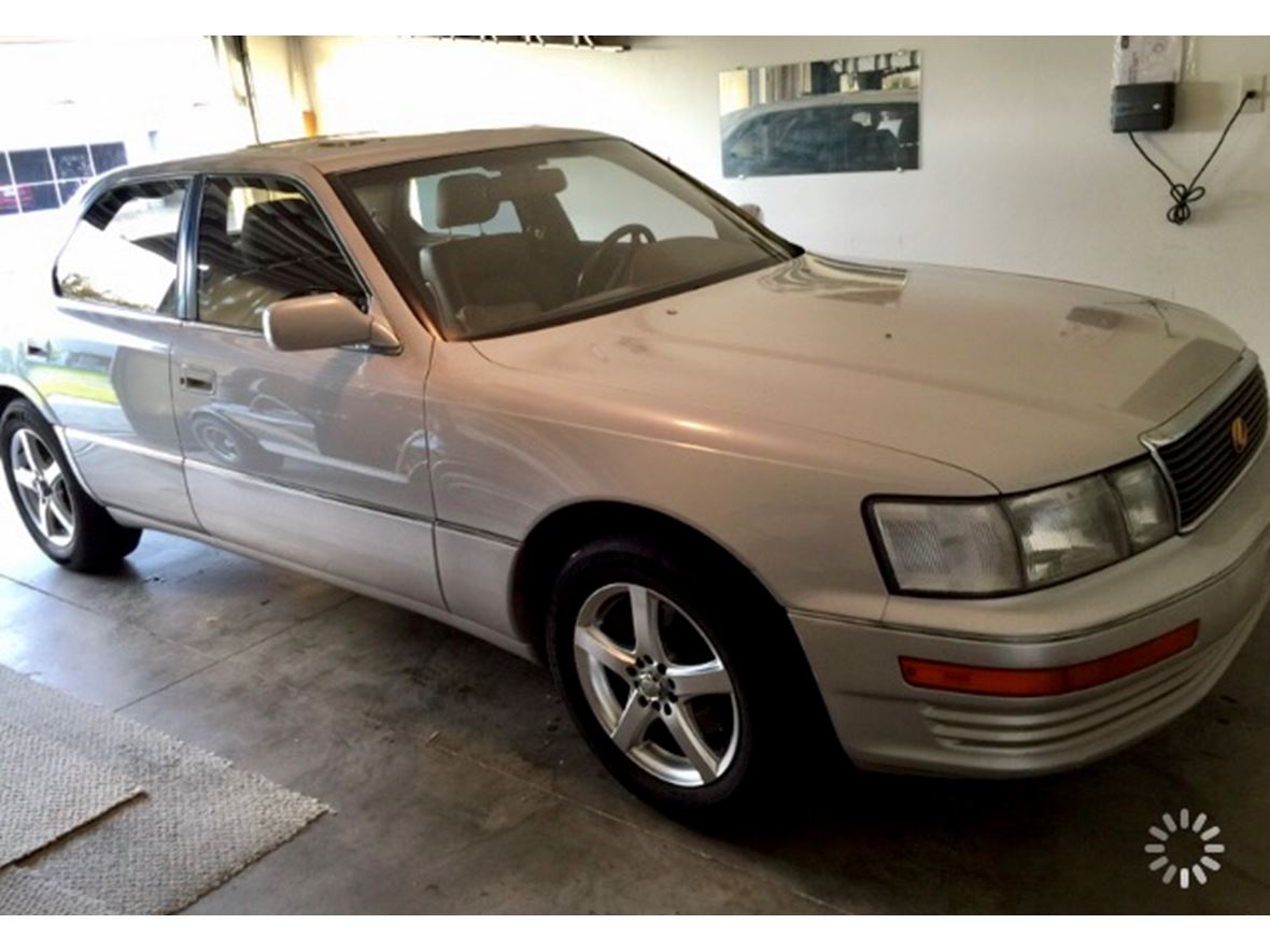 1994 Lexus LS 400 for sale by owner in The Villages