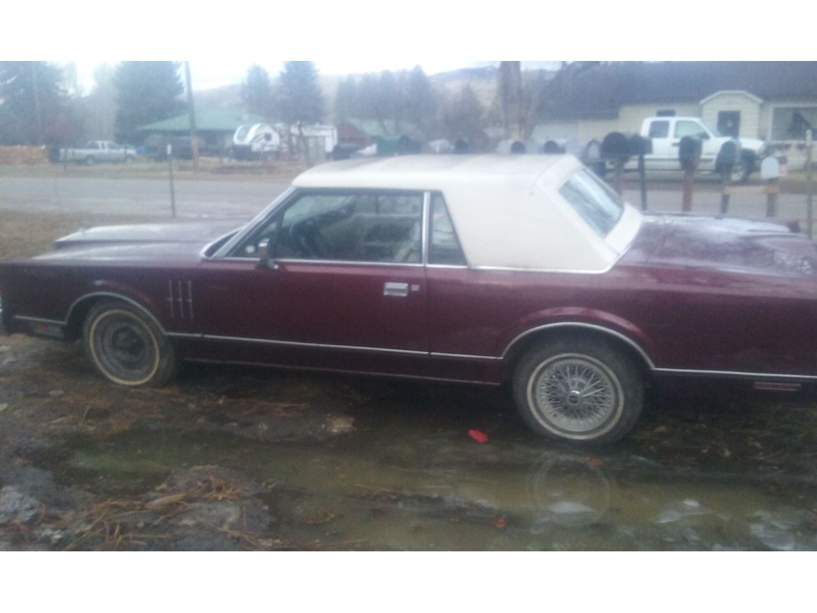 1982 Lincoln Continental for sale by owner in Darby